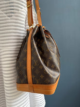 Lade das Bild in den Galerie-Viewer, LOUIS VUITTON NOÉ GRANDE