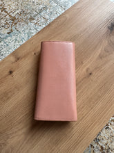 Lade das Bild in den Galerie-Viewer, PRADA GELDBÖRSE