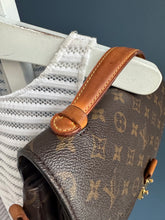 Lade das Bild in den Galerie-Viewer, LOUIS VUITTON MÉTIS OHNE SCHULTERRIEMEN