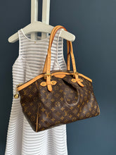 Lade das Bild in den Galerie-Viewer, LOUIS VUITTON TIVOLI