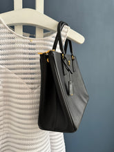 Lade das Bild in den Galerie-Viewer, PRADA GALLERIA