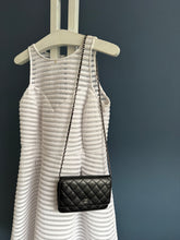 Lade das Bild in den Galerie-Viewer, CHANEL WOC