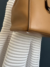 Lade das Bild in den Galerie-Viewer, PRADA GALLERIA