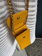Lade das Bild in den Galerie-Viewer, CHANEL CASE
