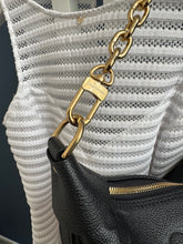 Lade das Bild in den Galerie-Viewer, LOUIS VUITTON LOOP HOBO EMPREINTE