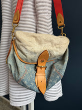 Lade das Bild in den Galerie-Viewer, LOUIS VUITTON SUNSHINE BLUE DENIM
