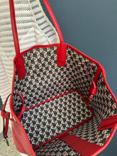 Lade das Bild in den Galerie-Viewer, MCM LIZ SHOPPER MEDIUM