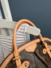Lade das Bild in den Galerie-Viewer, LOUIS VUITTON TIVOLI