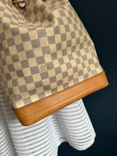 Lade das Bild in den Galerie-Viewer, LOUIS VUITTON NOÉ GRANDE