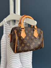 Lade das Bild in den Galerie-Viewer, LOUIS VUITTON SPEEDY 20