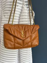 Lade das Bild in den Galerie-Viewer, YSL PUFFER