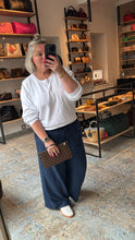 Lade das Bild in den Galerie-Viewer, LOUIS VUITTON CLUTCH