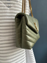 Lade das Bild in den Galerie-Viewer, YSL LOULOU SMALL
