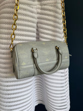 Lade das Bild in den Galerie-Viewer, MCM AREN BAG