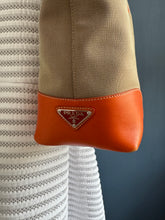 Lade das Bild in den Galerie-Viewer, PRADA CANAPA SHOPPER