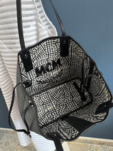 Lade das Bild in den Galerie-Viewer, MCM LIZ SHOPPER MEDIUM