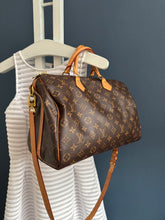 Lade das Bild in den Galerie-Viewer, LOUIS VUITTON SPEEDY 35 MIT SCHULTERRIEMEN