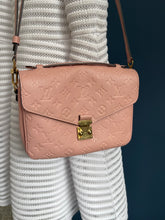 Lade das Bild in den Galerie-Viewer, LOUIS VUITTON MÉTIS EMPREINTE