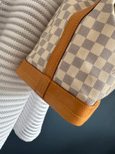 Lade das Bild in den Galerie-Viewer, LOUIS VUITTON NOÉ GRANDE