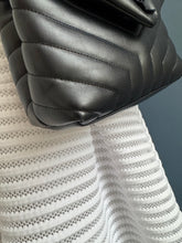 Lade das Bild in den Galerie-Viewer, YSL LOULOU