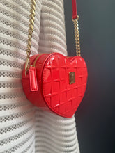 Lade das Bild in den Galerie-Viewer, MCM PATRICIA HEART