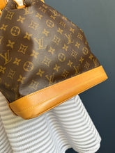 Lade das Bild in den Galerie-Viewer, LOUIS VUITTON NOÉ GRANDE