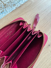 Lade das Bild in den Galerie-Viewer, LOUIS VUITTON ZIPPY MULTICARTS