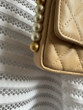 Lade das Bild in den Galerie-Viewer, CHANEL MINI BAG