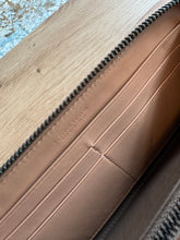 Lade das Bild in den Galerie-Viewer, BOTTEGA VENETA GELDBÖRSE