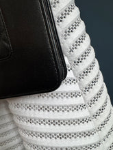 Lade das Bild in den Galerie-Viewer, CHANEL MADEMOISELLE WOC