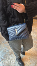 Lade das Bild in den Galerie-Viewer, YSL LOULOU SMALL