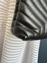 Lade das Bild in den Galerie-Viewer, YSL LOULOU MEDIUM