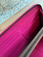 Lade das Bild in den Galerie-Viewer, BOTTEGA VENETA GELDBÖRSE