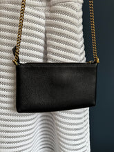 Lade das Bild in den Galerie-Viewer, GUCCI CROSSBODY / CLUTCH