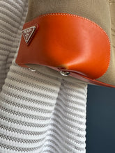 Lade das Bild in den Galerie-Viewer, PRADA CANAPA SHOPPER