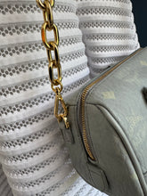 Lade das Bild in den Galerie-Viewer, MCM AREN BAG