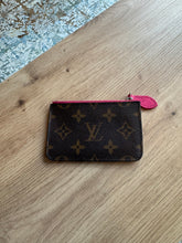 Lade das Bild in den Galerie-Viewer, LOUIS VUITTON ROMY CARDHOLDER