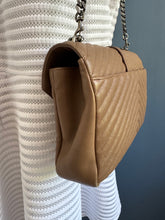 Lade das Bild in den Galerie-Viewer, YSL COLLEGE LARGE