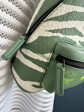 Lade das Bild in den Galerie-Viewer, MCM MINI RUCKSACK