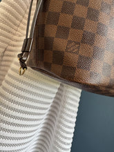 Lade das Bild in den Galerie-Viewer, LOUIS VUITTON NEVERFULL MM
