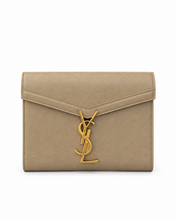 Lade das Bild in den Galerie-Viewer, YSL CASSANDRA