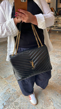 Lade das Bild in den Galerie-Viewer, YSL LOULOU LARGE