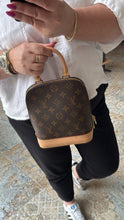 Lade das Bild in den Galerie-Viewer, LOUIS VUITTON ALMA RUCKSACK