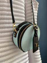 Lade das Bild in den Galerie-Viewer, LOUIS VUITTON MINI BOÎTE CHAPEAU EPI