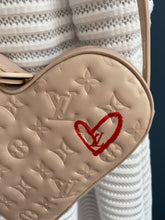 Lade das Bild in den Galerie-Viewer, LOUIS VUITTON SAC COEUR