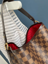 Lade das Bild in den Galerie-Viewer, LOUIS VUITTON DELIGHTFUL MM
