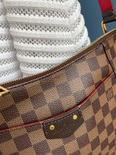 Lade das Bild in den Galerie-Viewer, LOUIS VUITTON SOUTH BANK

