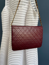 Lade das Bild in den Galerie-Viewer, CHANEL TIMELESS
