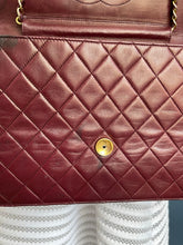 Lade das Bild in den Galerie-Viewer, CHANEL TIMELESS
