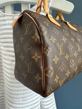 Lade das Bild in den Galerie-Viewer, LOUIS VUITTON SPEEDY 25

